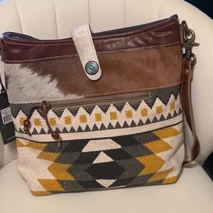 Myra bag